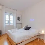 Cozy Vittoria Lägenhet Milano